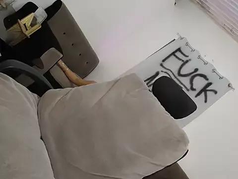 tsmorenita from StripChat is Freechat