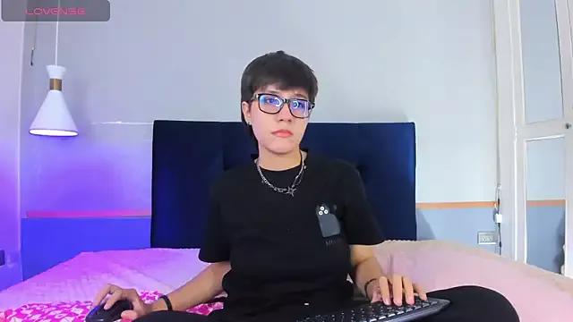 Tsuki_Maru from StripChat is Freechat