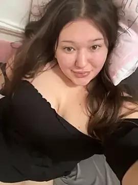 Twinklelove25 from StripChat is Freechat