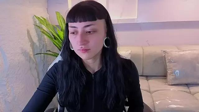 Ultraviolet_TP from StripChat is Freechat