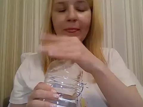 urbadkitty from StripChat is Freechat