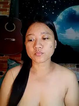 Urchanel from StripChat is Freechat