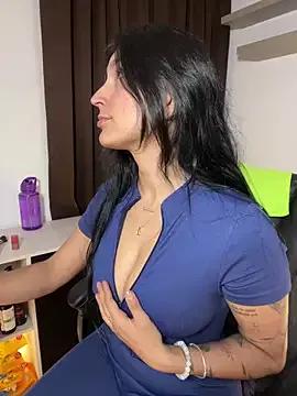 Check-out your craziest wishes with our pick of gaming cams models, featuring big knockers, round tails and tight twats.