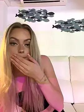 Valentinafreaky from StripChat is Freechat