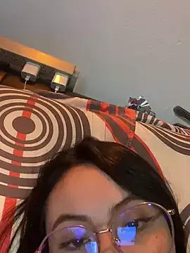 ValentinaOrtiz3 from StripChat is Freechat