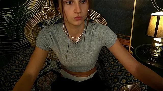 Check-out your craziest wishes with our pick of gaming cams models, featuring big knockers, round tails and tight twats.