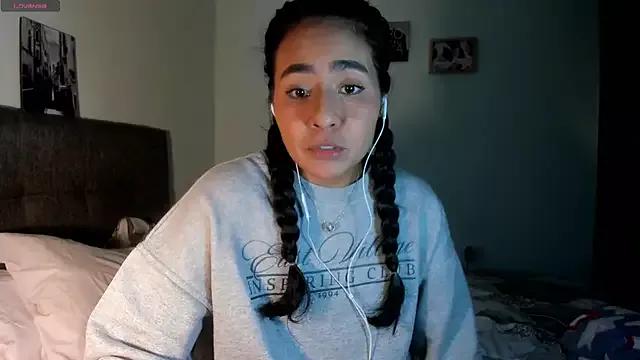 Check-out your craziest wishes with our pick of gaming cams models, featuring big knockers, round tails and tight twats.