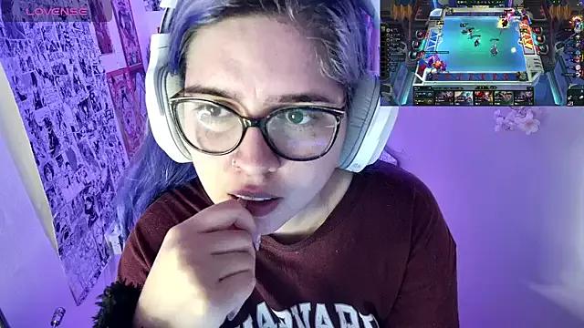 Check-out your craziest wishes with our pick of gaming cams models, featuring big knockers, round tails and tight twats.