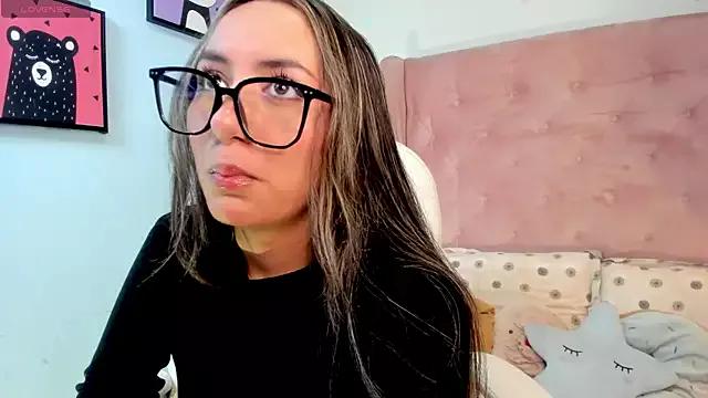 Vanelope_evanss from StripChat is Freechat