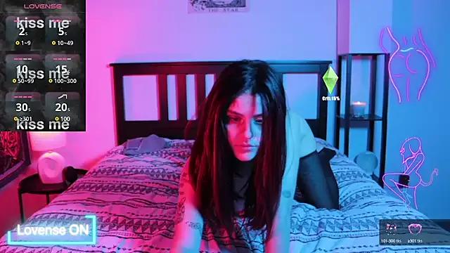 Vanessa_and_adam from StripChat is Freechat