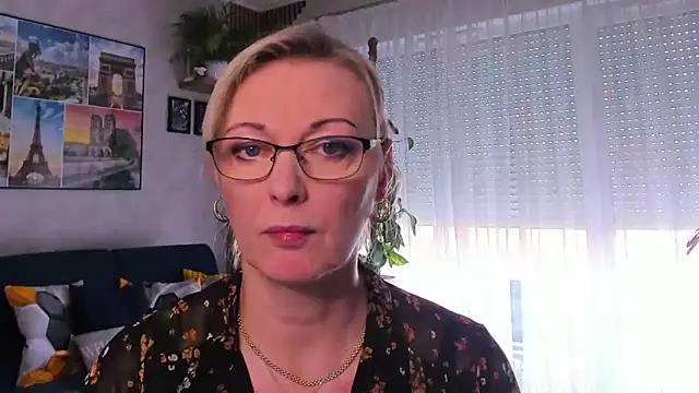 vanessa_chat from StripChat is Freechat