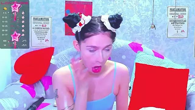 Check-out your craziest wishes with our pick of gaming cams models, featuring big knockers, round tails and tight twats.