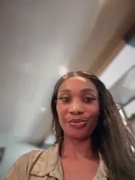 Photos of VannessaJj from StripChat is Freechat