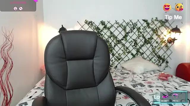 Check-out your craziest wishes with our pick of gaming cams models, featuring big knockers, round tails and tight twats.