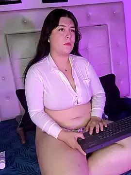 velvet_rosee from StripChat is Freechat