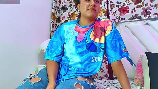 VelvetNaughty from StripChat is Freechat