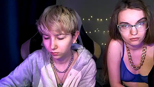 Check-out your craziest wishes with our pick of gaming cams models, featuring big knockers, round tails and tight twats.