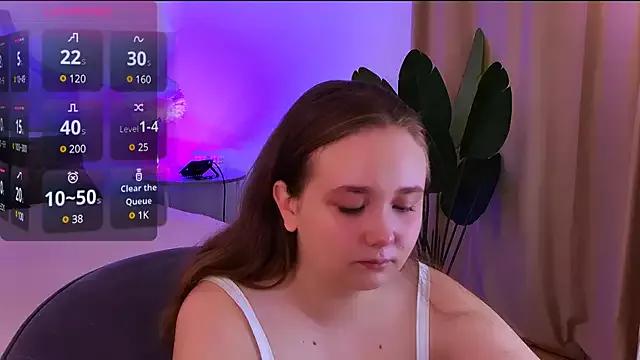 Check-out your craziest wishes with our pick of gaming cams models, featuring big knockers, round tails and tight twats.