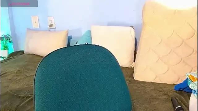 Check-out your craziest wishes with our pick of gaming cams models, featuring big knockers, round tails and tight twats.