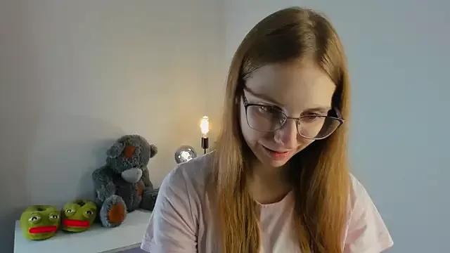 VeronaGlascock from StripChat is Freechat