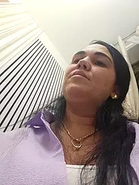 VickyDivinee from StripChat is Freechat