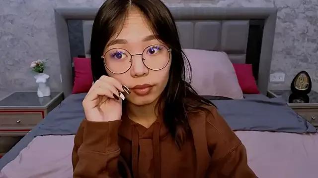 ViolaDaviss from StripChat is Freechat