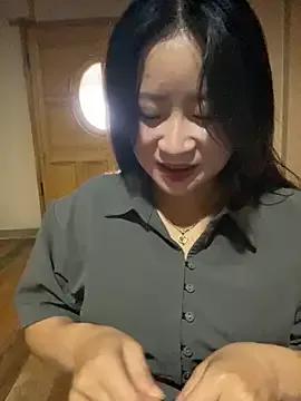violet-00 from StripChat is Freechat