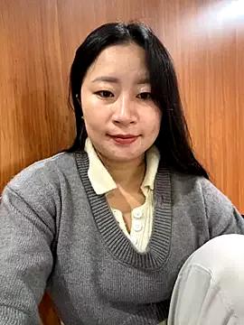 violet-00 from StripChat is Freechat