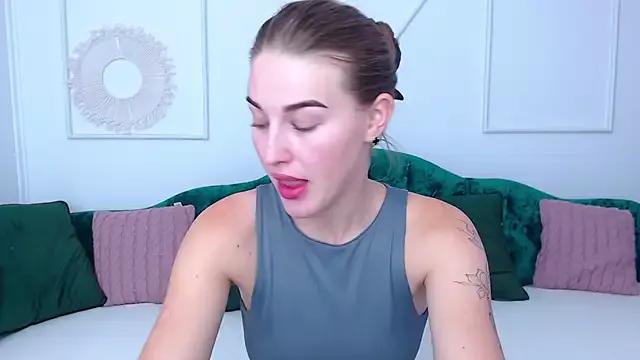 Violeta_blush from StripChat is Freechat