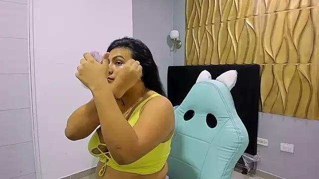 violeta_seans from StripChat is Freechat