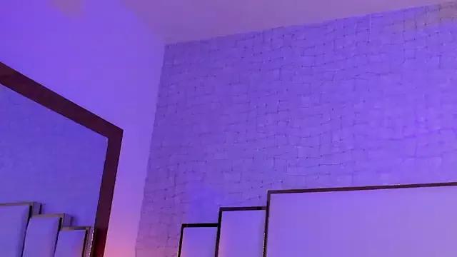 Violetaa_angell_ from StripChat is Freechat