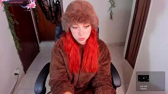 Check-out your craziest wishes with our pick of gaming cams models, featuring big knockers, round tails and tight twats.