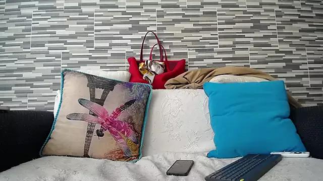 VioletaGomez_Co from StripChat is Freechat