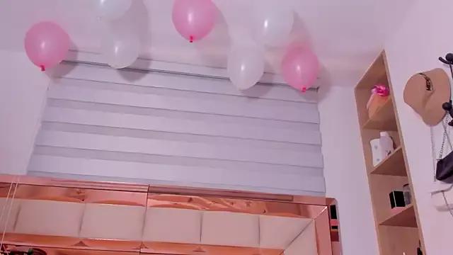 Check-out your craziest wishes with our pick of gaming cams models, featuring big knockers, round tails and tight twats.