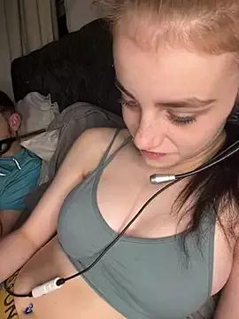 Check-out your craziest wishes with our pick of gaming cams models, featuring big knockers, round tails and tight twats.