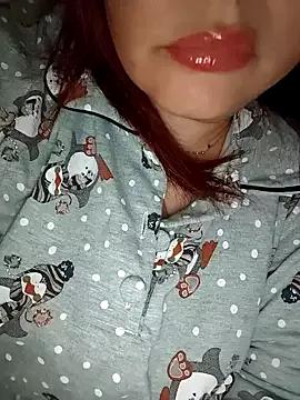 Photos of Virginass2000 from StripChat is Freechat