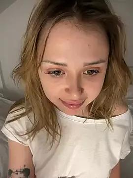 ViViBest01 from StripChat is Freechat