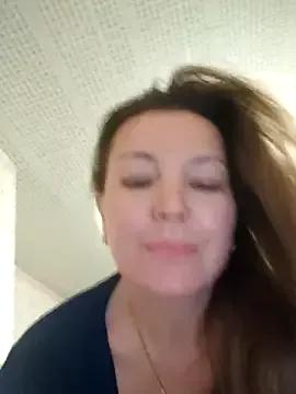 VselenaSun402 from StripChat is Freechat
