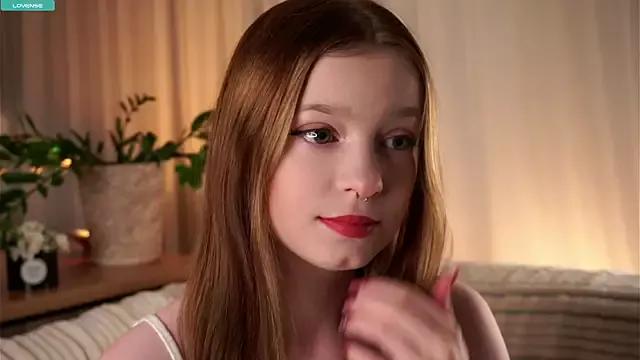 Photos of WandaCounsell from StripChat is Freechat