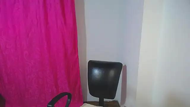 wandarubio from StripChat is Freechat