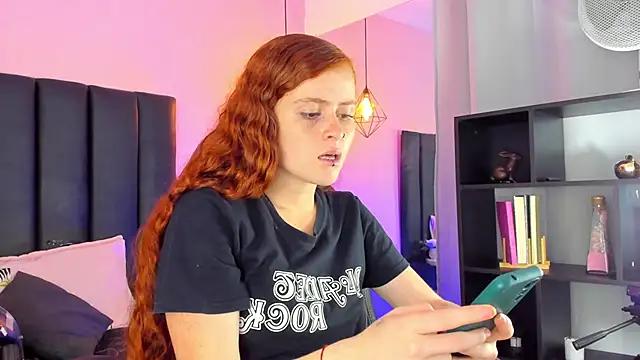 Check-out your craziest wishes with our pick of gaming cams models, featuring big knockers, round tails and tight twats.