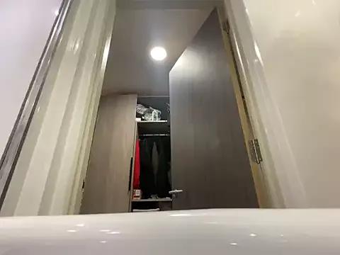 WasianBaddie from StripChat is Freechat