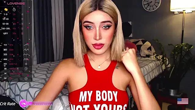 wiggle_nibble from StripChat
