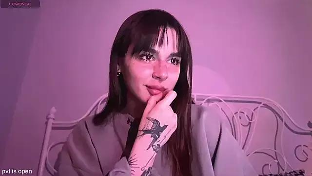 xx_lily from StripChat is Freechat