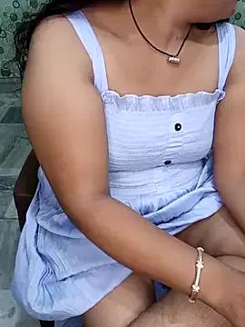 Your-Yashika from StripChat is Freechat