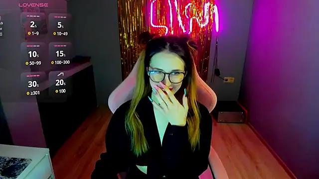 Check-out your craziest wishes with our pick of gaming cams models, featuring big knockers, round tails and tight twats.