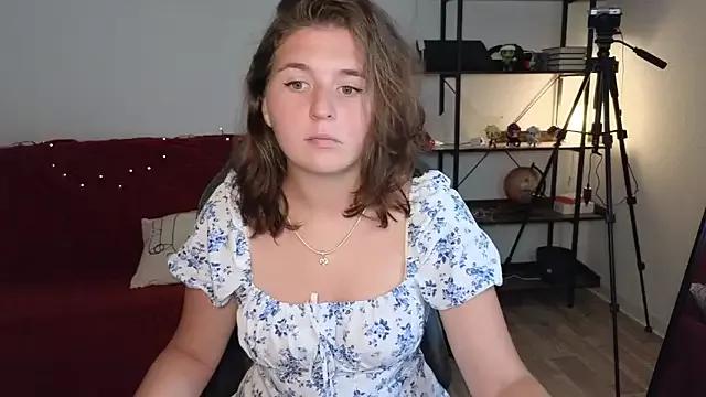 yourariell from StripChat is Freechat