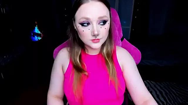 Check-out your craziest wishes with our pick of gaming cams models, featuring big knockers, round tails and tight twats.