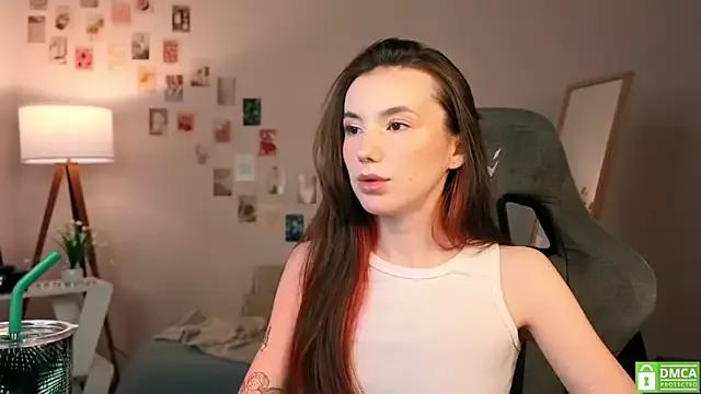 Check-out your craziest wishes with our pick of gaming cams models, featuring big knockers, round tails and tight twats.