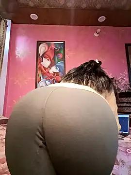 Check-out your craziest wishes with our pick of gaming cams models, featuring big knockers, round tails and tight twats.